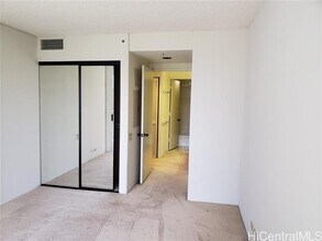 1212 Nuuanu Ave in Honolulu, HI - Foto de edificio - Building Photo