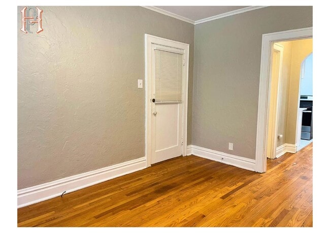 property at 4902 Itaska St