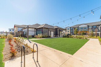 Avasa at 1604 in San Antonio, TX - Foto de edificio - Building Photo