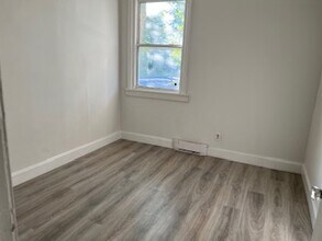 904 Pierre Ave in Windsor, ON - Building Photo - Building Photo