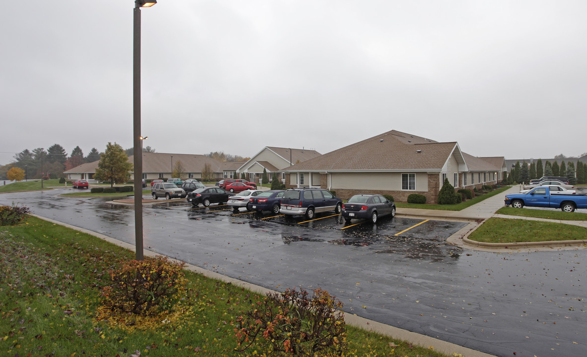 Prairie View in Delavan, WI - Foto de edificio