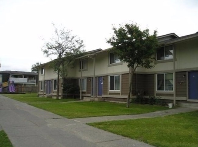 Arbor Park Apartments in Mount Vernon, WA - Building Photo - Building Photo