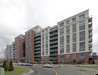 Red Hot Condos in Toronto, ON - Building Photo - Building Photo