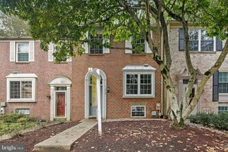 11919 New Country Ln in Columbia, MD - Building Photo - Building Photo