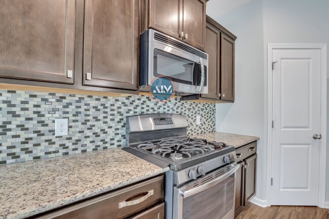 property at 211 Heritage Pkwy