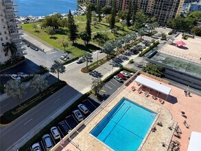 251 174th St in Sunny Isles Beach, FL - Building Photo - Building Photo