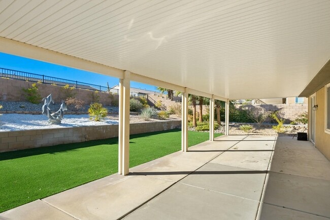 property at 73771 Picasso Dr
