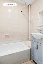 2137 Pacific St in Brooklyn, NY - Foto de edificio - Building Photo