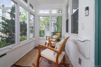 12 Grinnell St in Irvington, NY - Building Photo - Building Photo