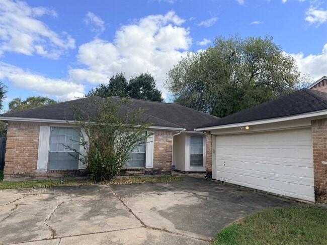 1367 Gentle Bend Dr in Missouri City, TX - Building Photo - Building Photo