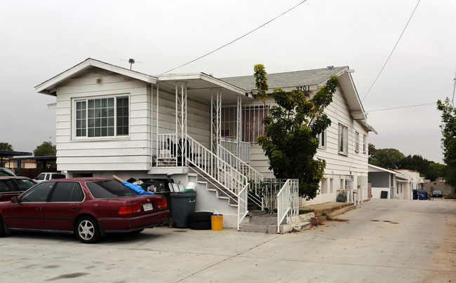 2701 Highland Ave in National City, CA - Building Photo - Building Photo