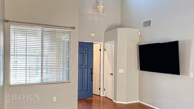 476 Scatterwood Ln in Simi Valley, CA - Building Photo - Building Photo