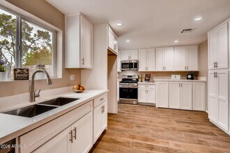 1806 E Don Carlos in Tempe, AZ - Building Photo - Building Photo