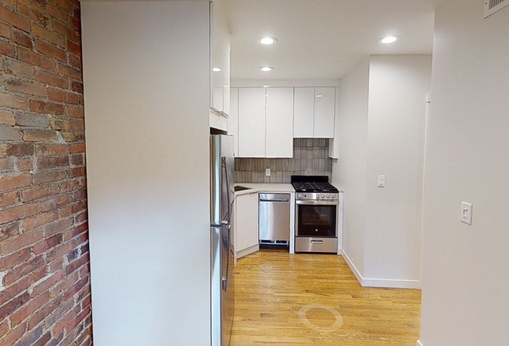 2 Belvidere Pl, Unit 2 in Cambridge, MA - Building Photo