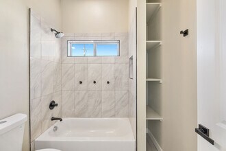 1311 W Speedway Blvd in Tucson, AZ - Building Photo - Building Photo