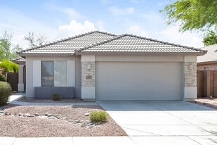 501 S 125th Ave in Avondale, AZ - Building Photo