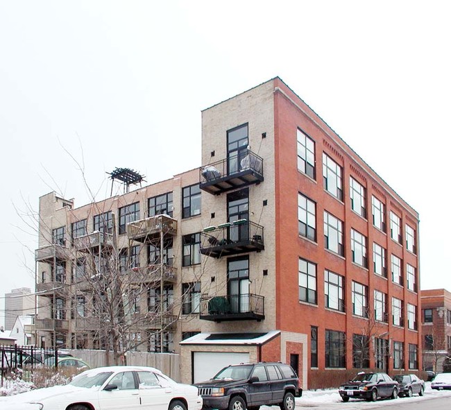 1259 N Wood St in Chicago, IL - Foto de edificio - Building Photo