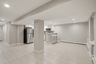 3805 New Hampshire Ave NW, Unit #2 in Washington, DC - Foto de edificio - Building Photo