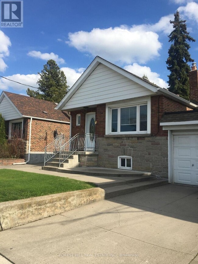 property at 2791 St Clair Ave E