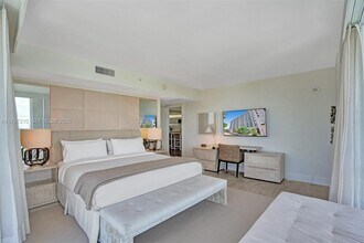 102 NE 24th St in Miami Beach, FL - Building Photo - Building Photo