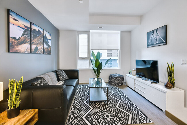 property at 90 Champagne Ave S