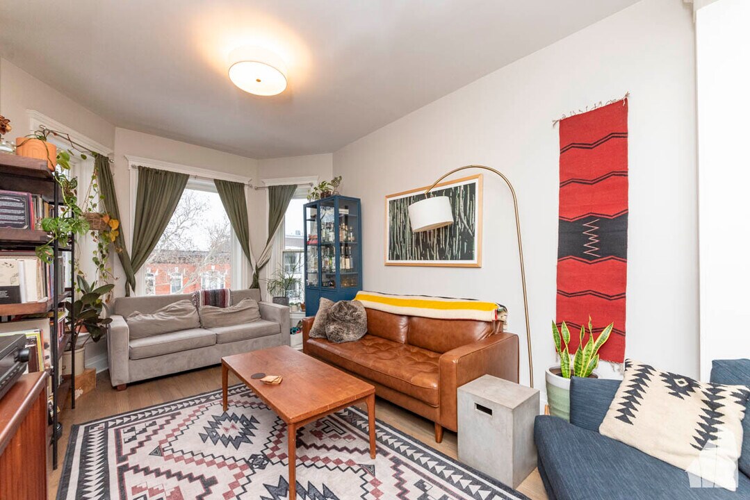 1508 N Fairfield Ave, Unit 3 in Chicago, IL - Foto de edificio