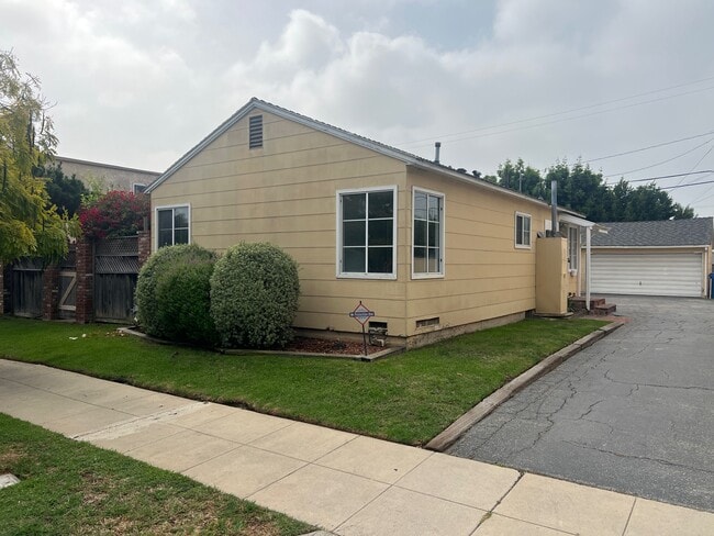 3841 Westwood Blvd, Unit 3841