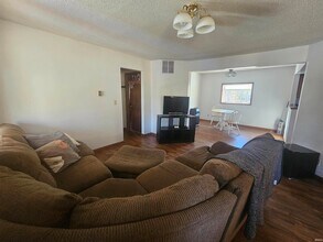 4035 N Hinkle Rd in Bloomington, IN - Building Photo - Building Photo