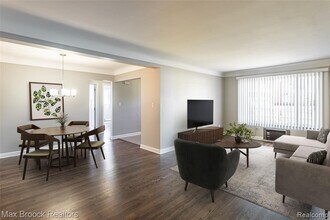 1909 Gardenia Ave in Royal Oak, MI - Building Photo - Building Photo