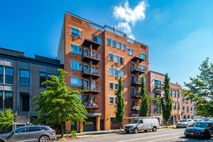 145 Sackett St in Brooklyn, NY - Building Photo