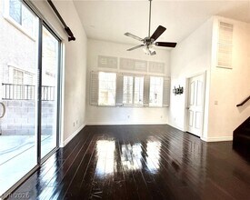 1862 Hollywell St in Las Vegas, NV - Building Photo - Building Photo