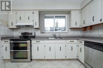 638 Carlton St in St Catharines, ON - Building Photo - Building Photo