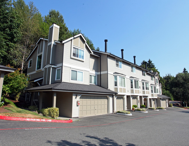 Auguston Condominiums in Mill Creek, WA - Building Photo - Building Photo