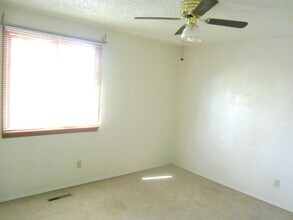 2493 Fleming Dr in Loveland, CO - Building Photo - Building Photo
