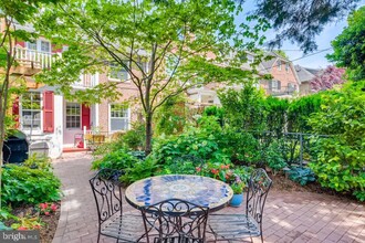 3413 Guilford Ter in Baltimore, MD - Building Photo - Building Photo
