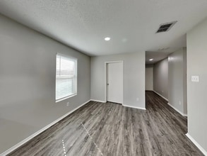 4837 Waterford Dr in Fort Worth, TX - Building Photo - Building Photo