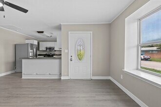 5309 Perry Ave in Galveston, TX - Building Photo - Building Photo