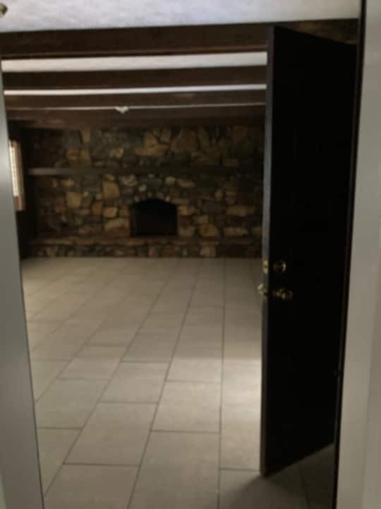 127 Huff Dr in Lawrenceville, GA - Building Photo