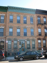 667 Central Ave in Brooklyn, NY - Building Photo - Building Photo