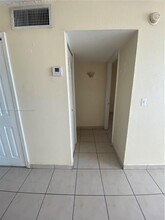 606 W 81st St in Hialeah, FL - Building Photo - Building Photo