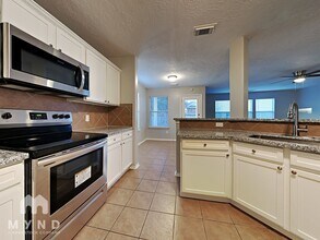 10507 Scenic Cove Ct in Humble, TX - Building Photo - Building Photo