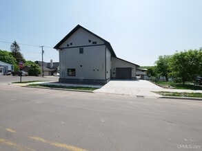 1002 Minnesota St in Hancock, MI - Building Photo - Building Photo