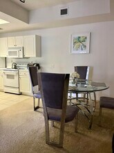 2806 Veronia Dr in Palm Beach Gardens, FL - Building Photo - Building Photo