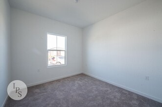 2812 N Janice Ave in Fresno, CA - Building Photo - Building Photo
