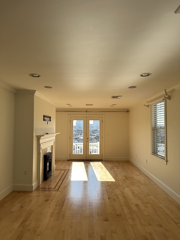270 Bunker Hill St in Boston, MA - Building Photo - Building Photo