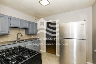 1525 N Adams St in South Bend, IN - Foto de edificio - Building Photo