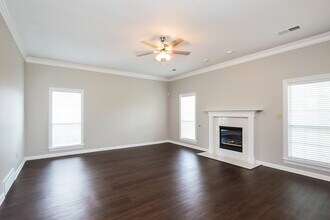 13061 Sandbourne S in Olive Branch, MS - Building Photo - Building Photo