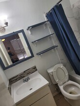 12615 Brookglade Cir in Houston, TX - Building Photo - Building Photo