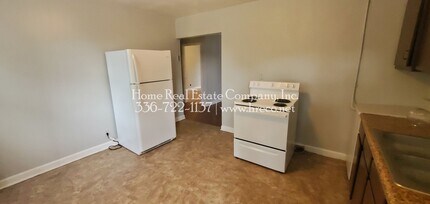 1336 Gray Ave NE in Winston-Salem, NC - Building Photo - Building Photo