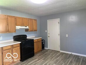 7316 Southeastern Ave in Indianapolis, IN - Building Photo - Building Photo